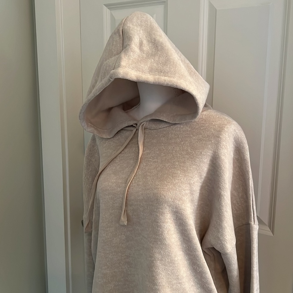 One clothing women’s size large, new without tags - Picture 2 of 6